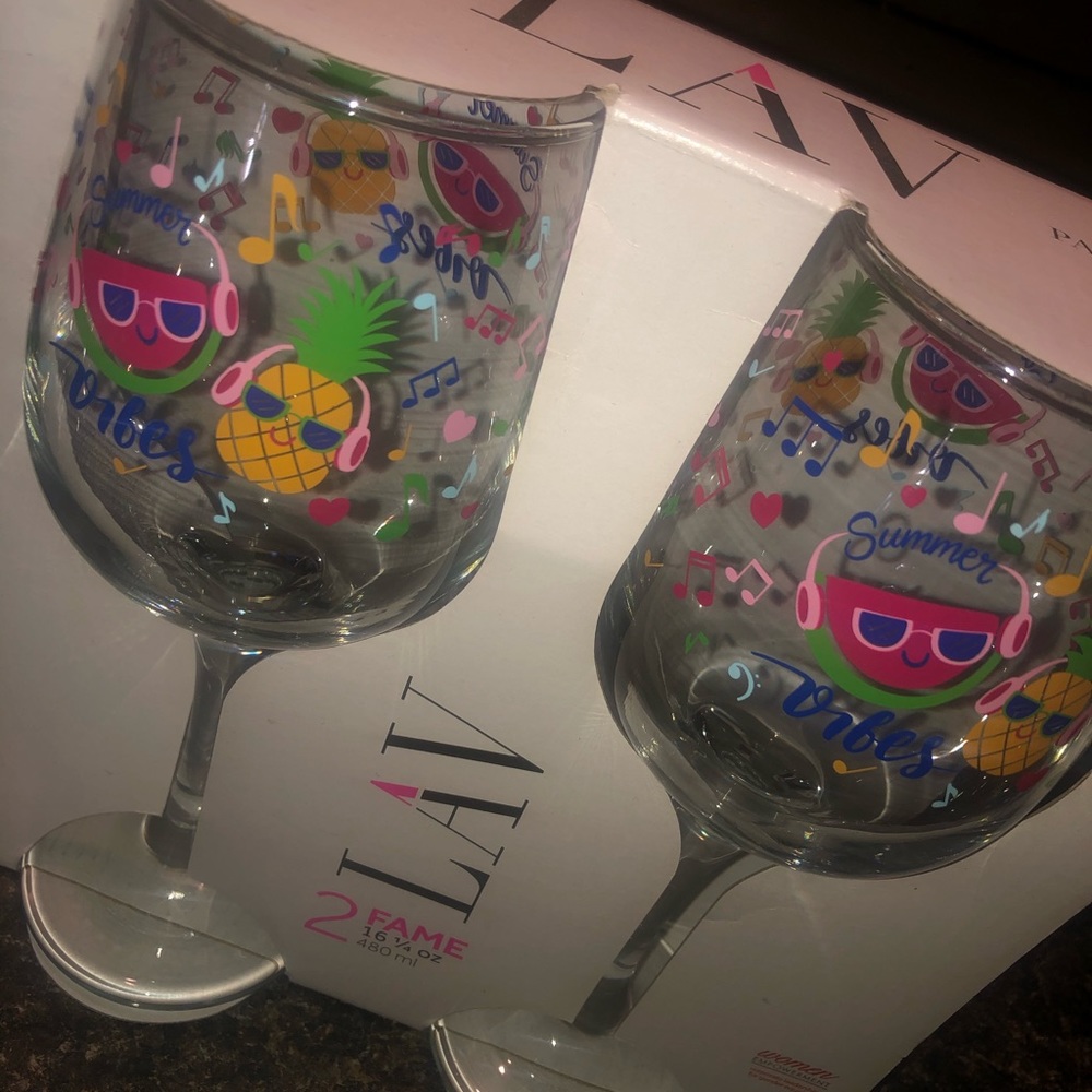 Super cute fun fruity wine glasses! 🍍 🍉